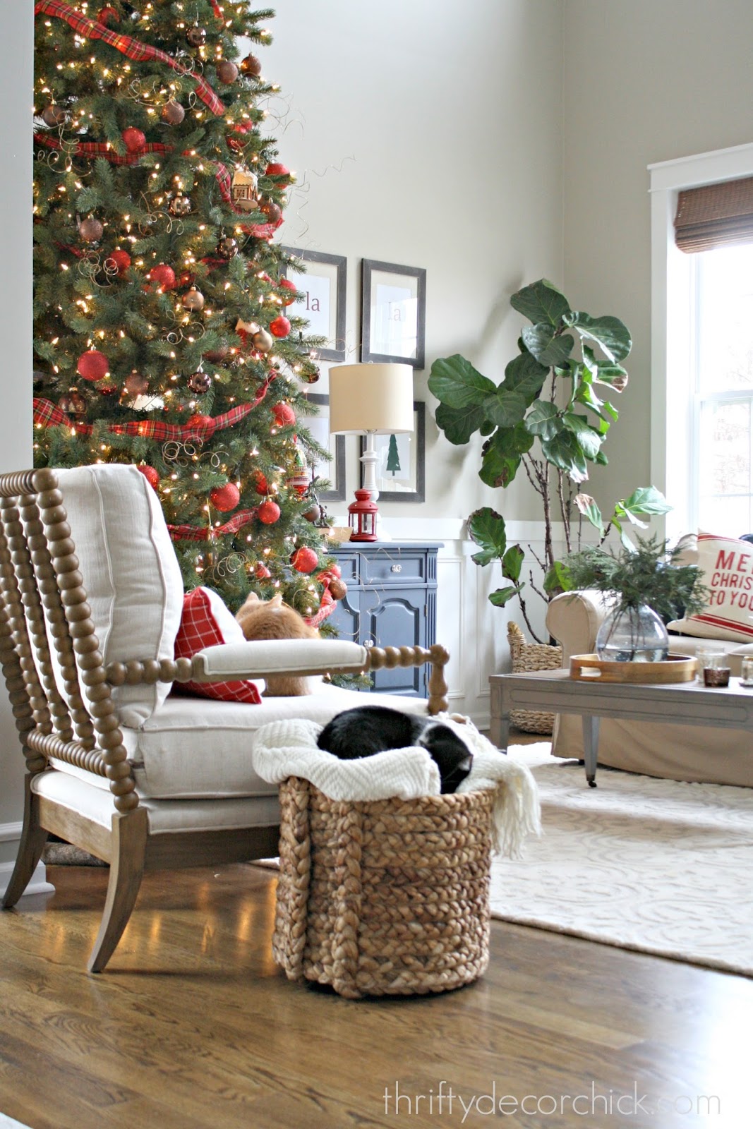 Thrifty Decor Chick Christmas home tour! Thrifty Decor Chick Bloglovin’